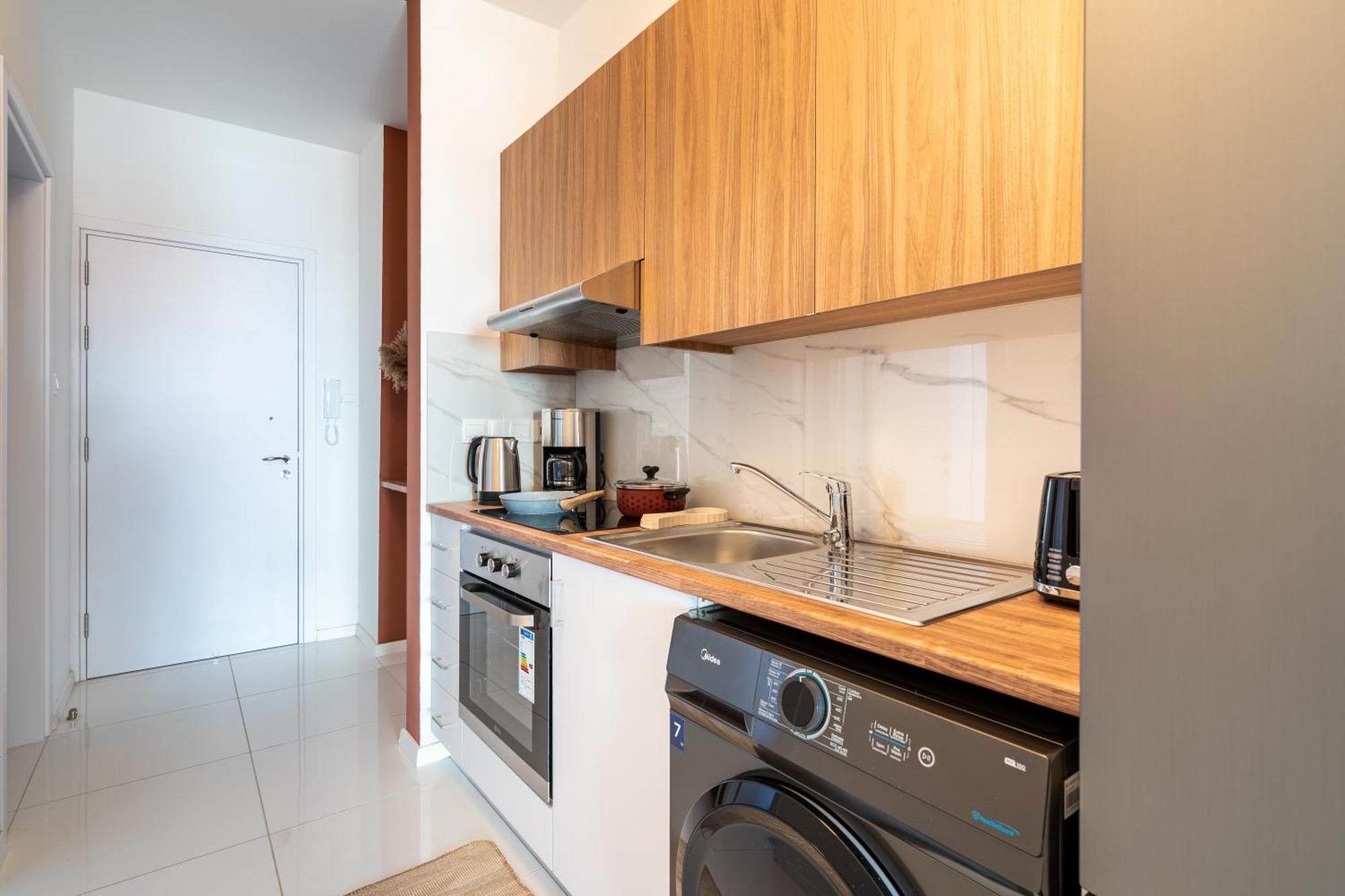 Arion 1-Bedroom Apartment In Larnaca Exterior foto